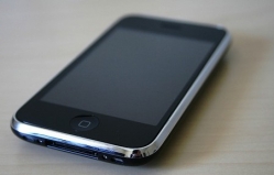 Vand Iphone 3GS negru,16 GB - Urgent - 790 lei