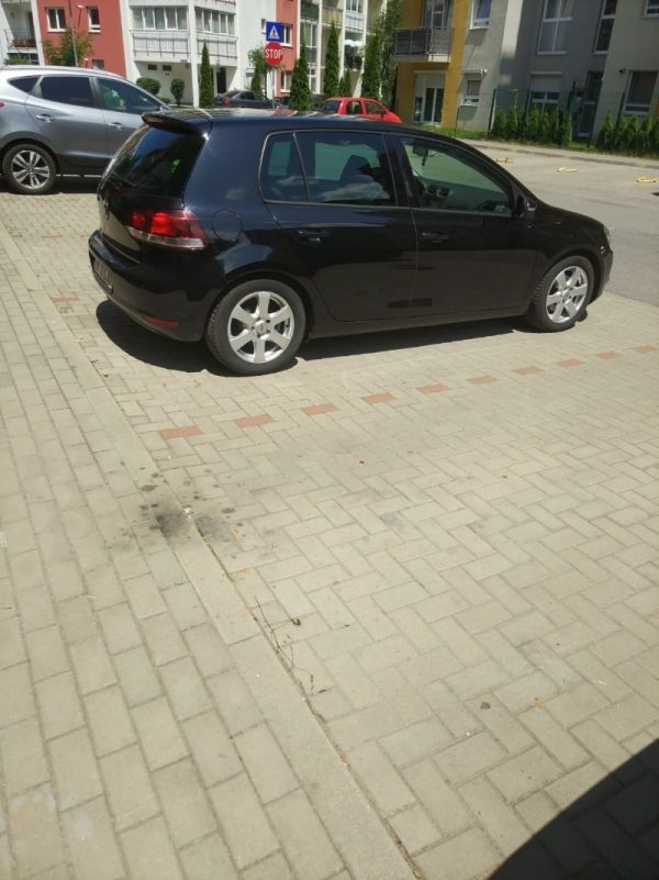 Volkswagen Golf 