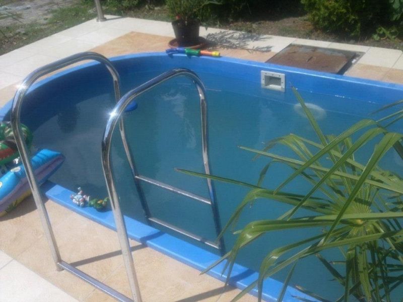De cetipulacestaestemai bun dec�tceilalți? Piscina de tip polipropilenaesteunadintrecelemaibunealegeri de pepiațăat�t�nceeacepriveșteprețul, c�tșidurata de viață. �nceeacepriveștegrosimeaperetelui, acestaeste cu 8-10X maigrosdec�tpiscinele cu perețirigizi din tablametalicasaudec�ttipul din fibră de sticlă.Marimi 4,5x2,5x1,2d au 6x3x1,5 s au 8x3x1,5 s au rotunde 2 m diametru 3 m diametru 2,5 m diametruAre untimp de instalare maxim de 2-3 zile, deci nu trebuiesăsapati�ntreagagrădinăsăptăm�ni lungi, așa cum estecazulbazinelor din beton. Companianoastră se ocupă cu distribuția de piscine de exterior din polipropilenă (plastic).Pentrumaimulteinformatii: Tel:0743851566 ; 0770389688 Email: piscineoradea@gmail.com
