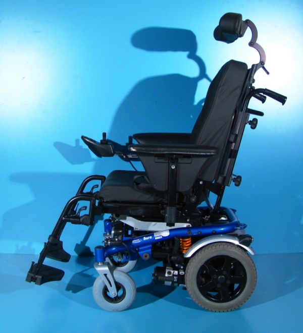 Carucior electric  Invacare Bora - 6 km/h