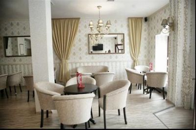 Reduceri mobilier cafenea-Fotoliu Hellen