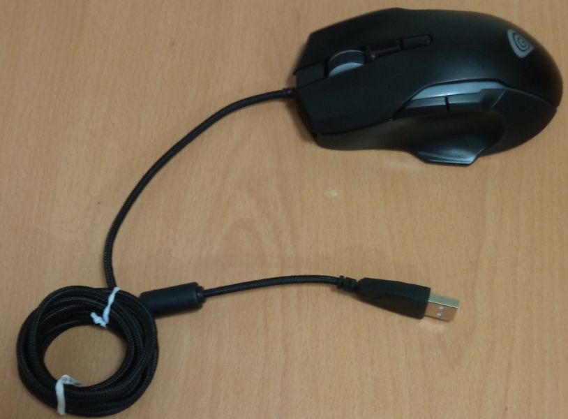 Vand Mouse Gaming Genesis Xenon 220 cu fir mufa USB