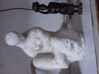 Vind statuete gips sculptor baraschi si  lemn lacuit arta africana