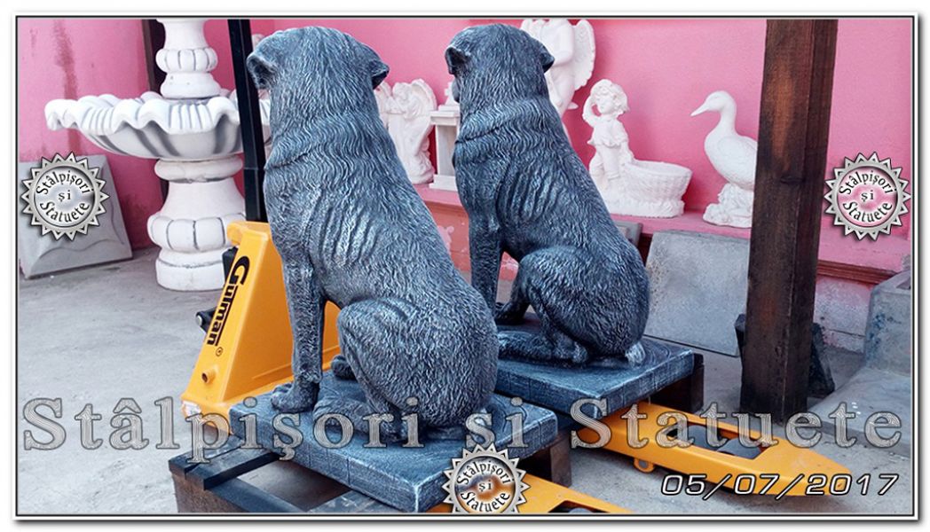 Statueta rottweiler din beton model S12.