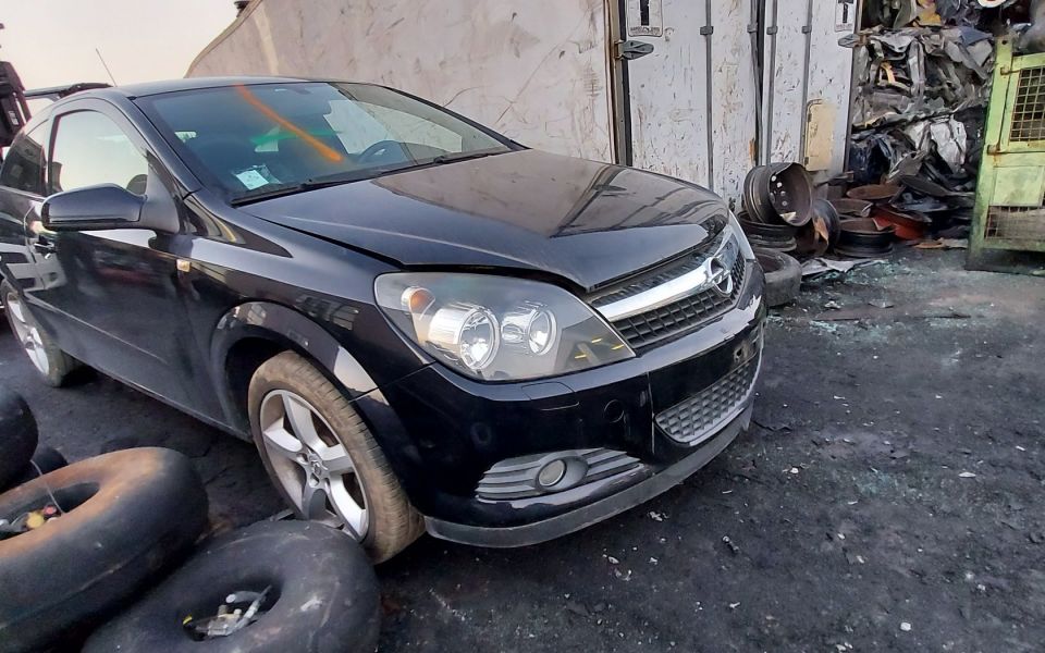 Opel Astra H GTC 1.7 CDTI Z17DTR, 2009