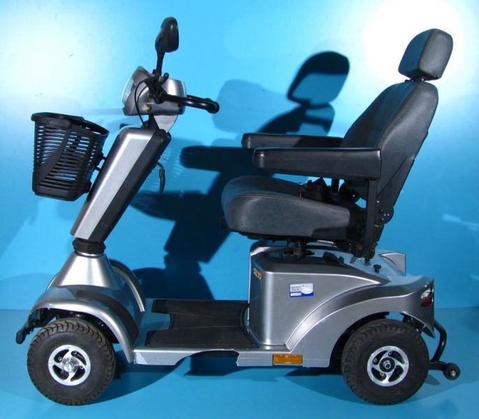 Scuter electric batrani Sterling S400