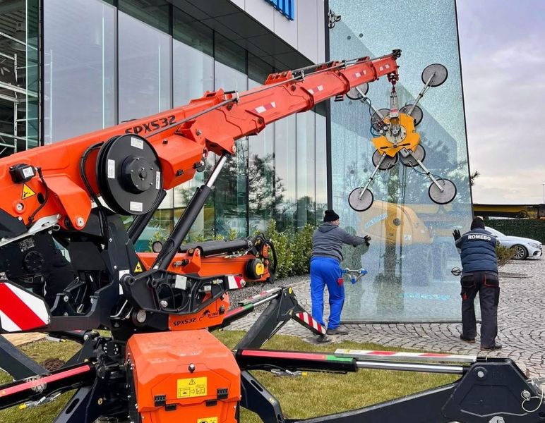 nchiriere macara spider București 