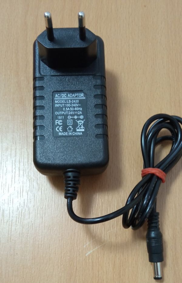 Vand Alimentator 24V  2 Amperi,cu mufa 5.5mm si led indicator
