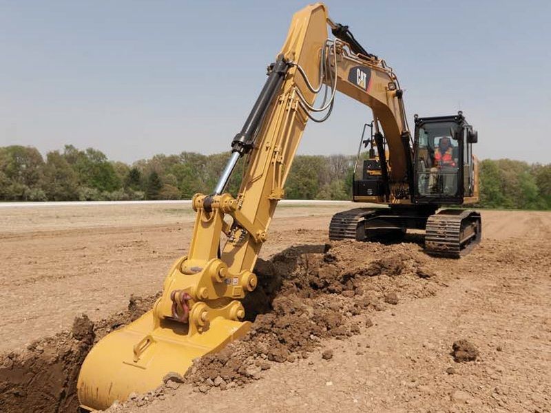  Inchiriem: macarale, cilindru compactor, buldozer, oferim servicii excavatii diverse