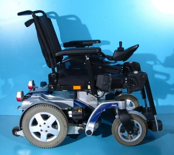 Carucior electric Invacare Storm 4 - 6 km h