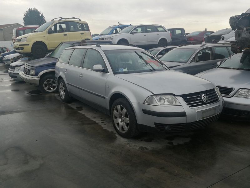 DEZMEMBREZ Volkswagen Passat B5.5