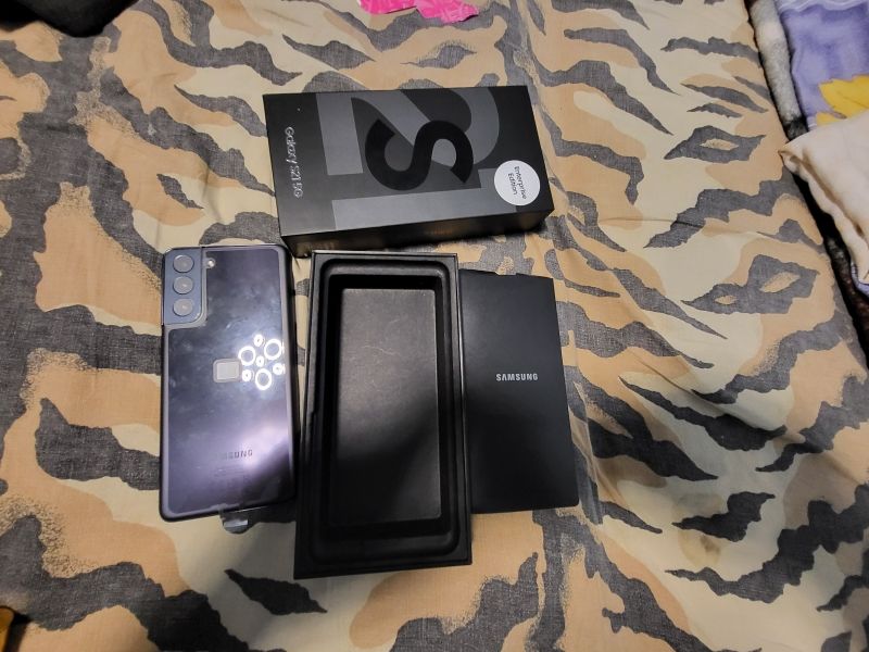 Samsung S21, 8 GB RAM, 128 GB - Nou 