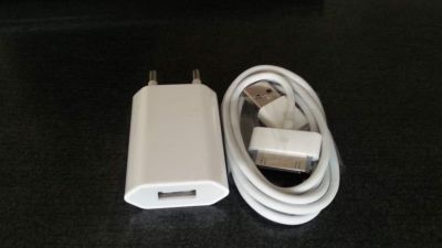 Incarcator + cablu de date Original Apple Iphone 3g 3gs 4 4s 