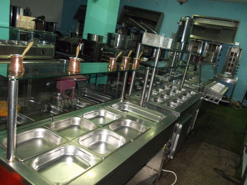Vand utilaje pentru fast-food noi/SH 0733972939