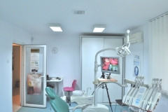 Implanturi dentare Bucuresti