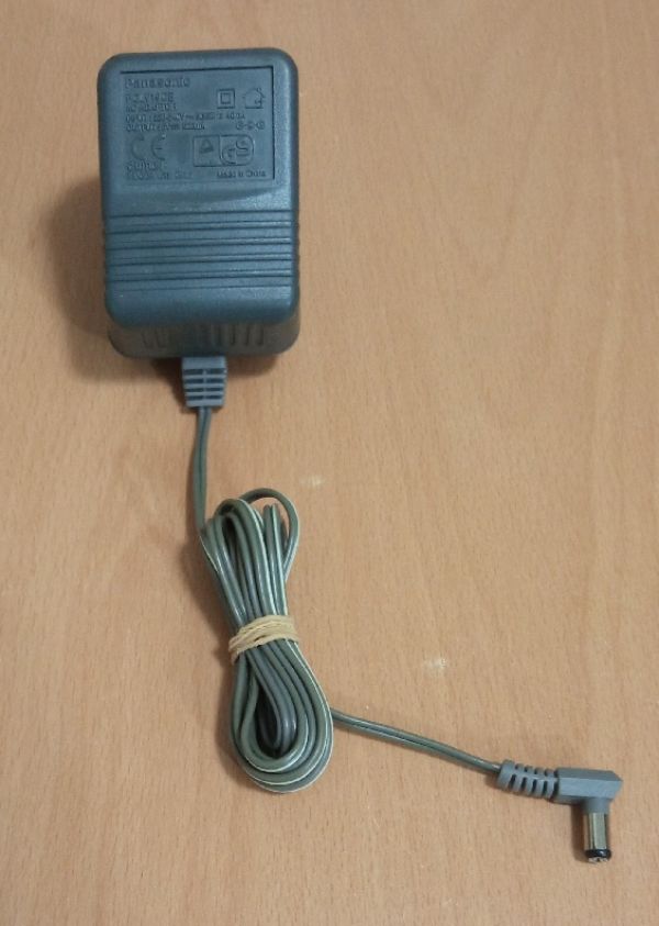 Vand Alimentator PANASONIC 6V  500 mA