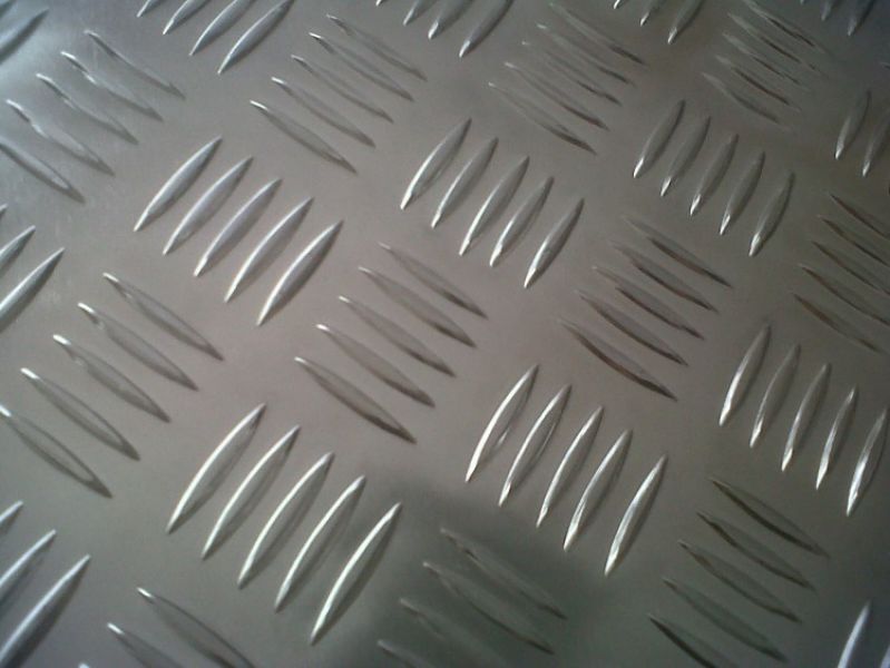 Tabla striata din aluminiu