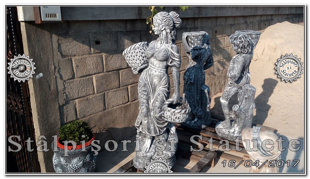 Statueta domnita cu cosulete din beton model S23.