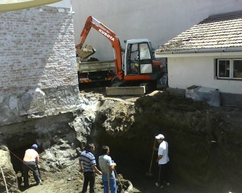 Inchiriez mini excavator Kubota 3,80t