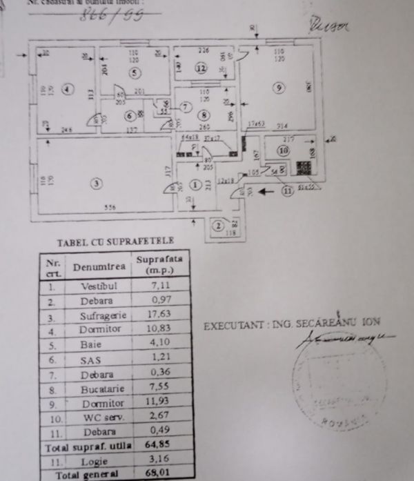 V�nd apartament cu 3 camere in Berceni, Piața Sudului, cu vedere la Delta Văcărești.An construcție 1986 etaj 8/8 semidecomandat 68mp cu suprafața utilă 64.85.Blocul va fi �n cur�nd anvelopat, fără nici o problemă de acoperiș, infiltrați. Blocul este supravegheat video, interfon, doua lifturi, 6 apartamente pe palier, vecini liniștiți.Este format din 2 dormitoare, 1 sufragerie, 2 băi ( una cu geam), bucătărie, balcon �nchis ( transformat in zonă de gătit), 1 debara, un hol mare.Apartamentul dispune de geamuri si usi din pvc, usa metalică la intrare, gresie, faianță, etcLa 10 minute de mers pe jos metroul Piața Sudului, Mall Sun Plaza, Lidl la colțul blocului, școli, locuri de joacă și toate serviciile necesare.Cristina: 0726511176 Pret:83.000 Euro                                  