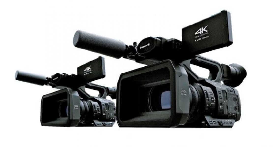 Panasonic AG-UX90 si Sony HXR-NX200. Camere video Pro