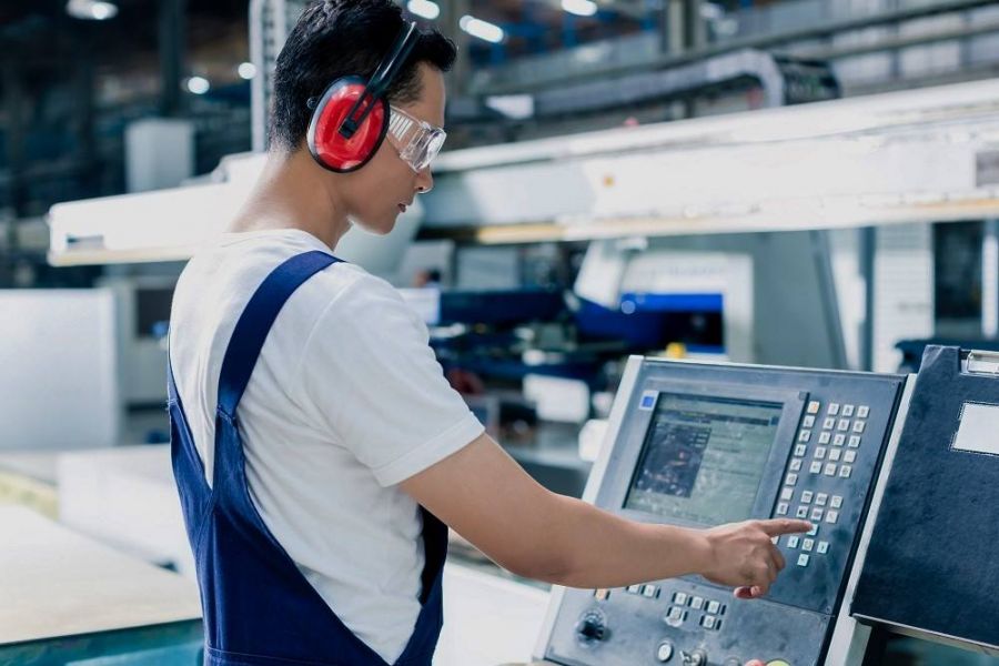 CNC turner/miller - The Netherlands/Belgium 
