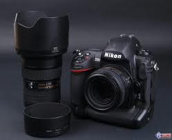 Nikon D3X with Nikkor 24-70 mm f/2.8