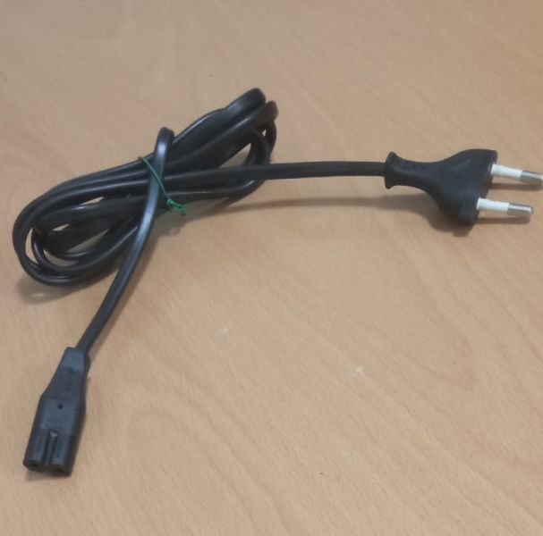 Vand 2 Cabluri pentru Alimentare TV,Radio