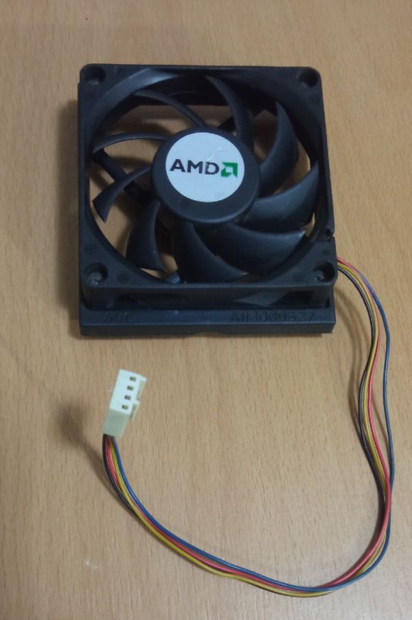 Vand Cooler pentru procesor,AMD 12v 0,3A