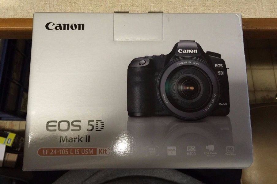 Canon EOS 5D Mark II 22.3 MP Digital SLR