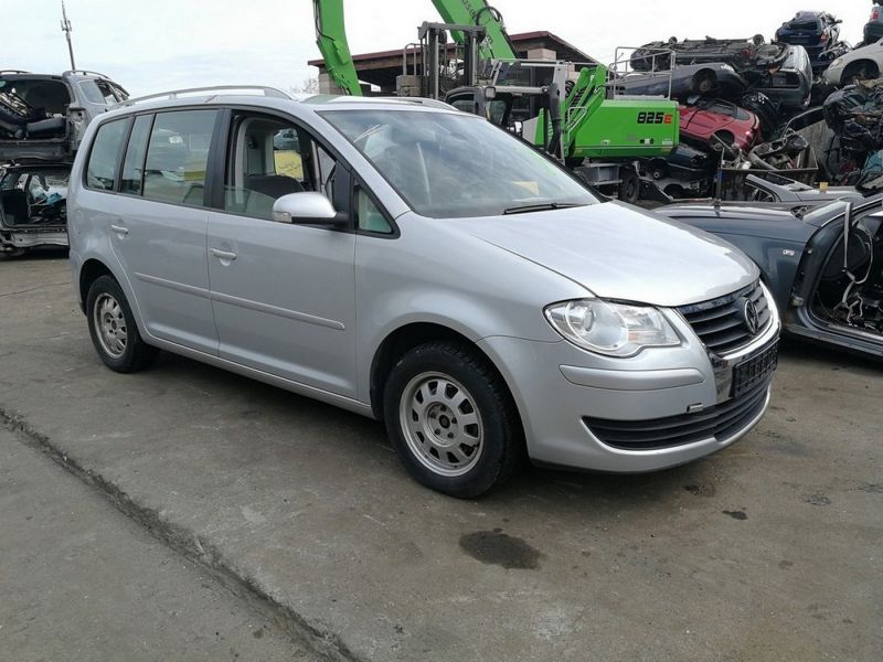 DEZMEMBREZ Volkswagen Touran  motor 1.9tdi tip BLS , 2.0tdi tip BMM