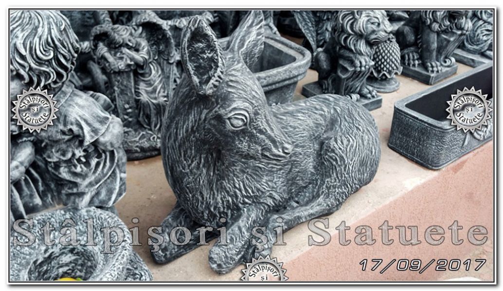 Statueta caprioara mare din beton model S15.