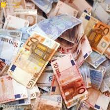 Bani de împrumut între special grave