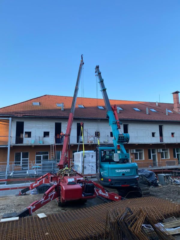 Inchiriere sau vanzare macara pe senile