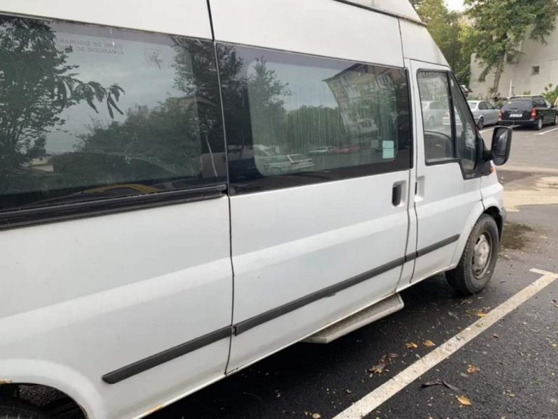 Dezmembrez Ford Transit