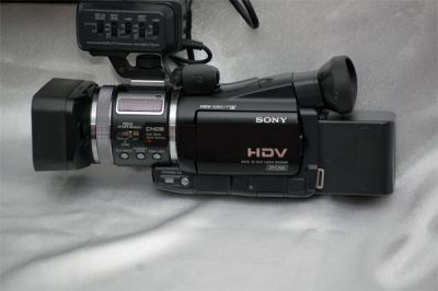 Okazie!Camera video HD Sony HVR-A1E,
