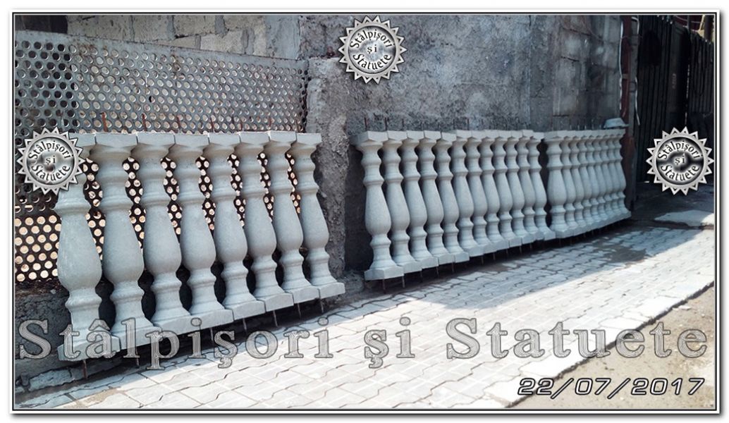 Stalpisori, balustri, din beton, model B2.