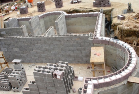 Compania CASA PERFECTA-CONSTRUCT produce si comercializeaza caramizi ECOBLOCK Transport GRATUIT toat