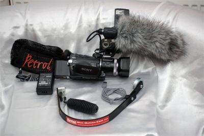 Okazie!Camera video HD Sony HVR-A1E,