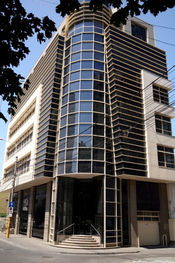 Inchiriere birouri, spatii comerciale, apartamente pe termen scurt si lung Constanta