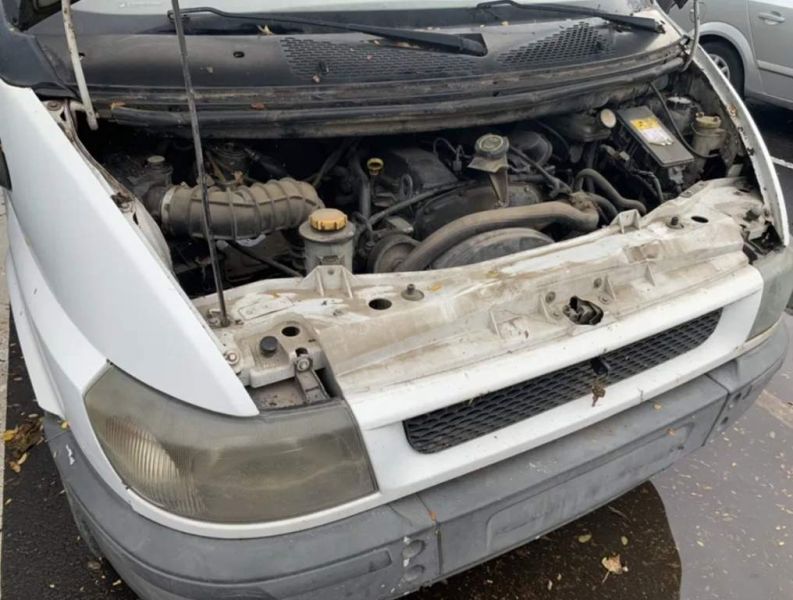 Dezmembrez Ford Transit