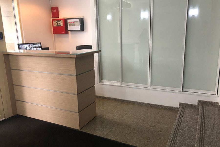 Inchiriere birouri, spatii comerciale, apartamente pe termen scurt si lung Constanta