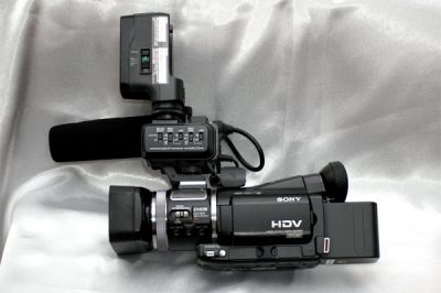 Okazie!Camera video HD Sony HVR-A1E,