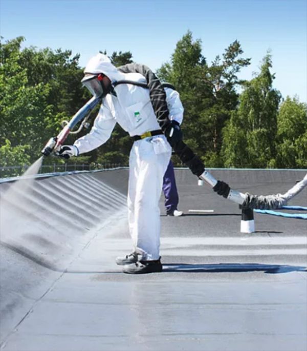 Executăm Servicii Profesionale de Izolații cu Spumă Poliuretanică