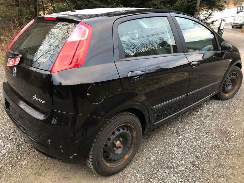 Fiat Punto 2007, 127.000 km